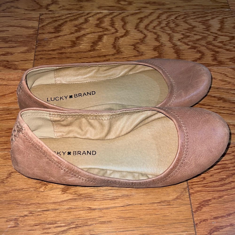 Like New , lucky brand leather flats